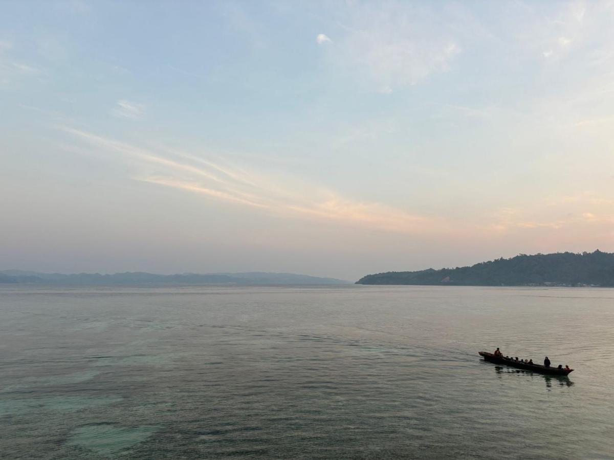 Kia Homestay Banggai Exterior foto