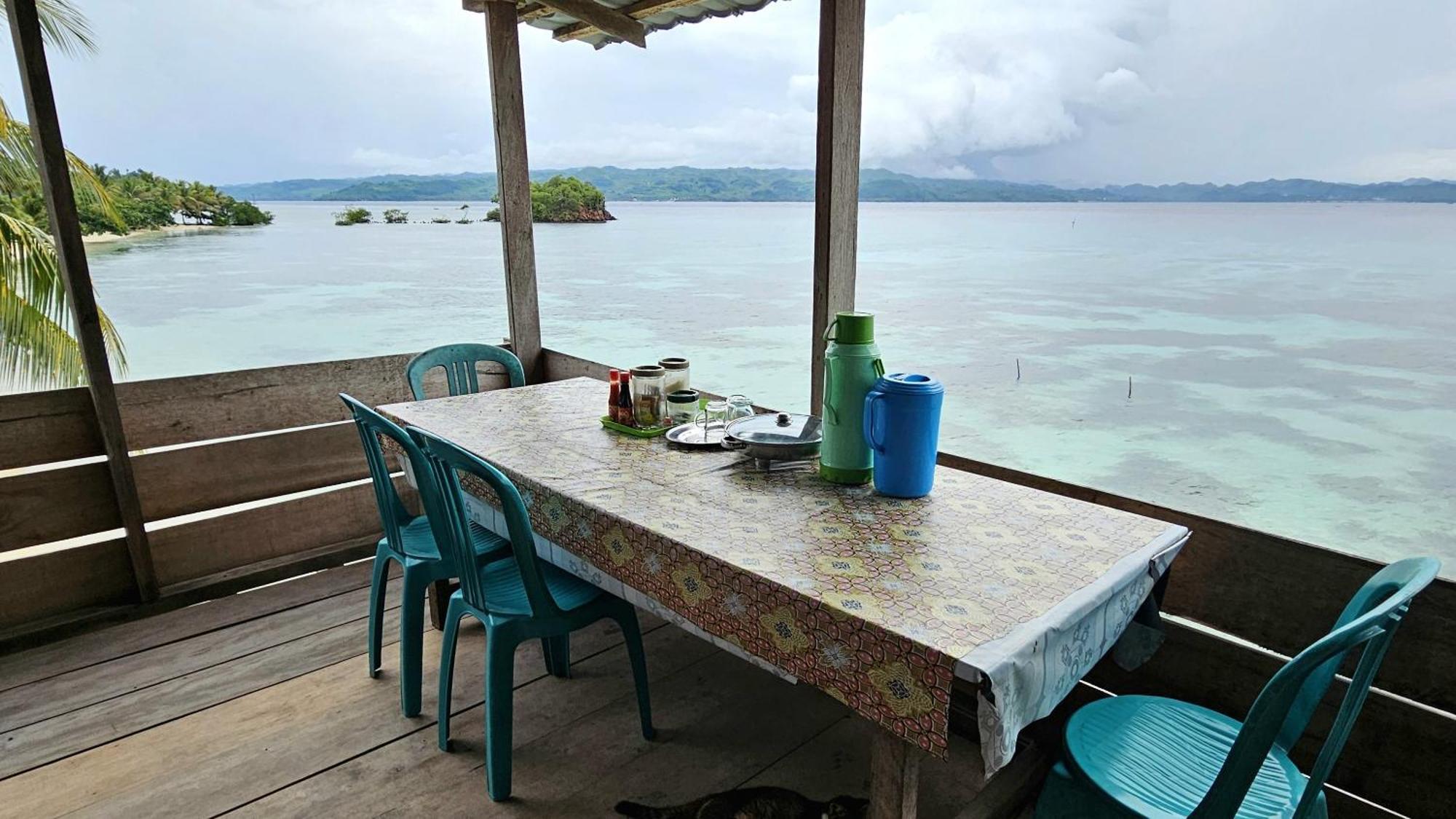 Kia Homestay Banggai Exterior foto